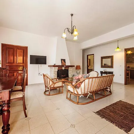 Neva's * Kompítsion